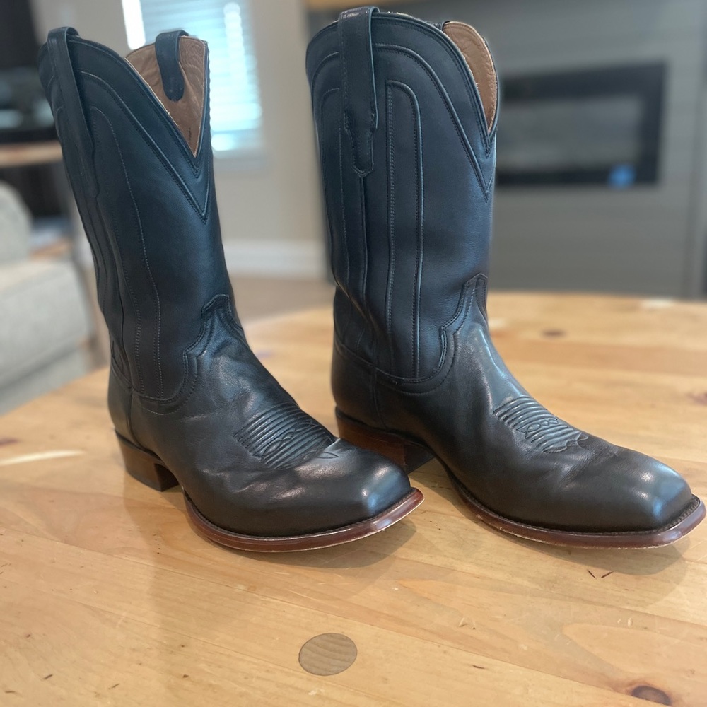 Black Tecova Men’s Boots